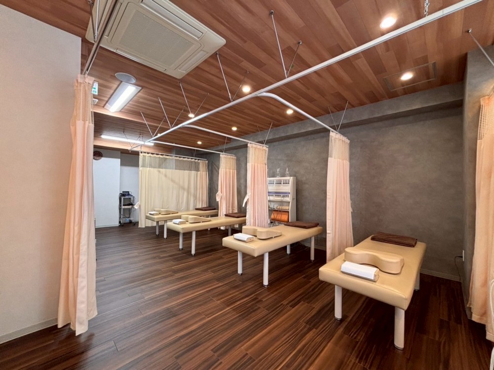 ゆたか整骨院 日赤通り院 様 店舗内装工事