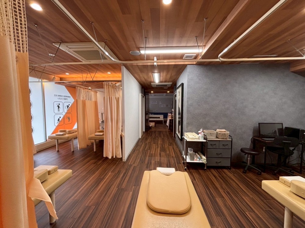 ゆたか整骨院 日赤通り院 様 店舗内装工事